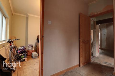 21 Highcross Road, Southfleet, Gravesend, DA13 9PH