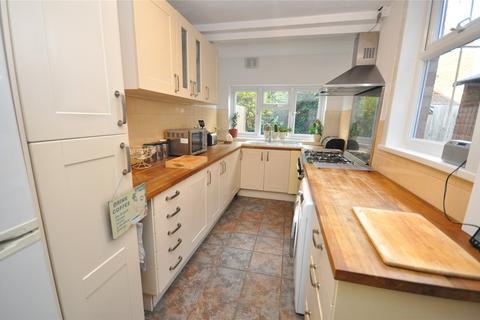 2 bedroom semi-detached house to rent, Limes Avenue, Melton Mowbray, Leicestershire