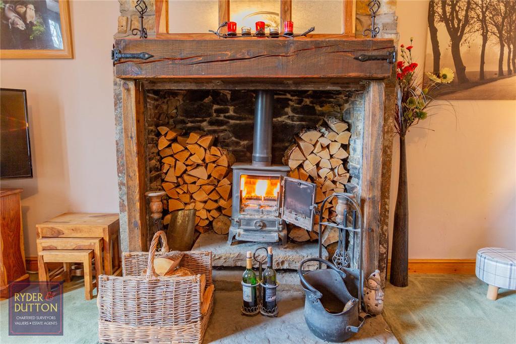 Feature Fireplace: