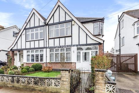 19 Braemar Gardens, West Wickham, BR4 0JN