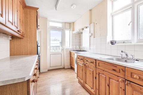 19 Braemar Gardens, West Wickham, BR4 0JN