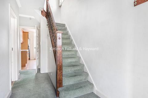 19 Braemar Gardens, West Wickham, BR4 0JN