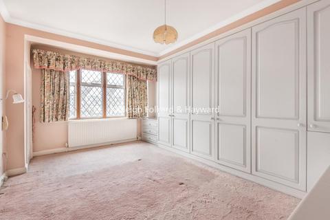 19 Braemar Gardens, West Wickham, BR4 0JN