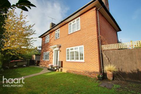 1 Hill Crescent, Chelmsford, CM2 6HT