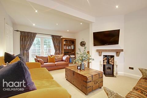 1 Hill Crescent, Chelmsford, CM2 6HT