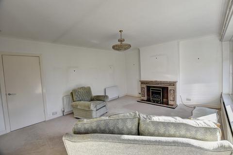 11 West Meadows Drive, Sunderland, SR6 7TZ