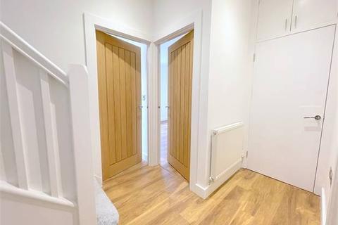 40a Randlesdown Road, Bellingham, London, SE6 3BT