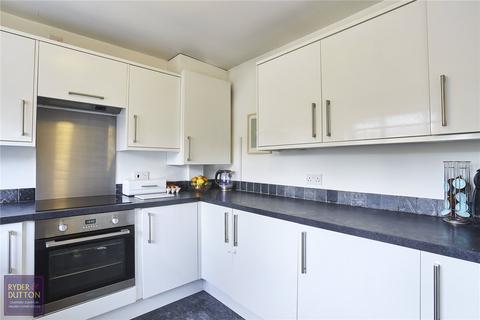 8 Heather Way, Diggle, Oldham, OL3 5PZ