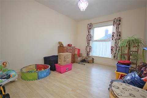 41 Bridge Road, Park Gate, Southampton, SO31 7GD