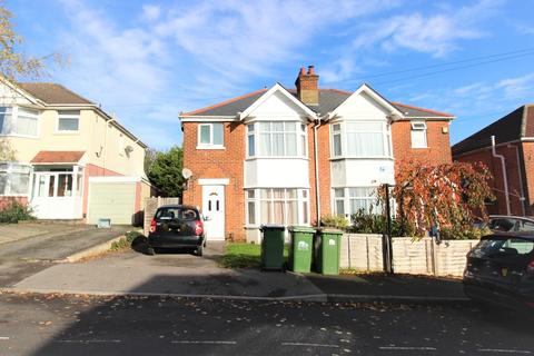 40 Kitchener Road, Southampton, SO17 3SG