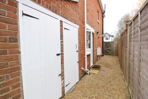 40 Kitchener Road, Southampton, SO17 3SG