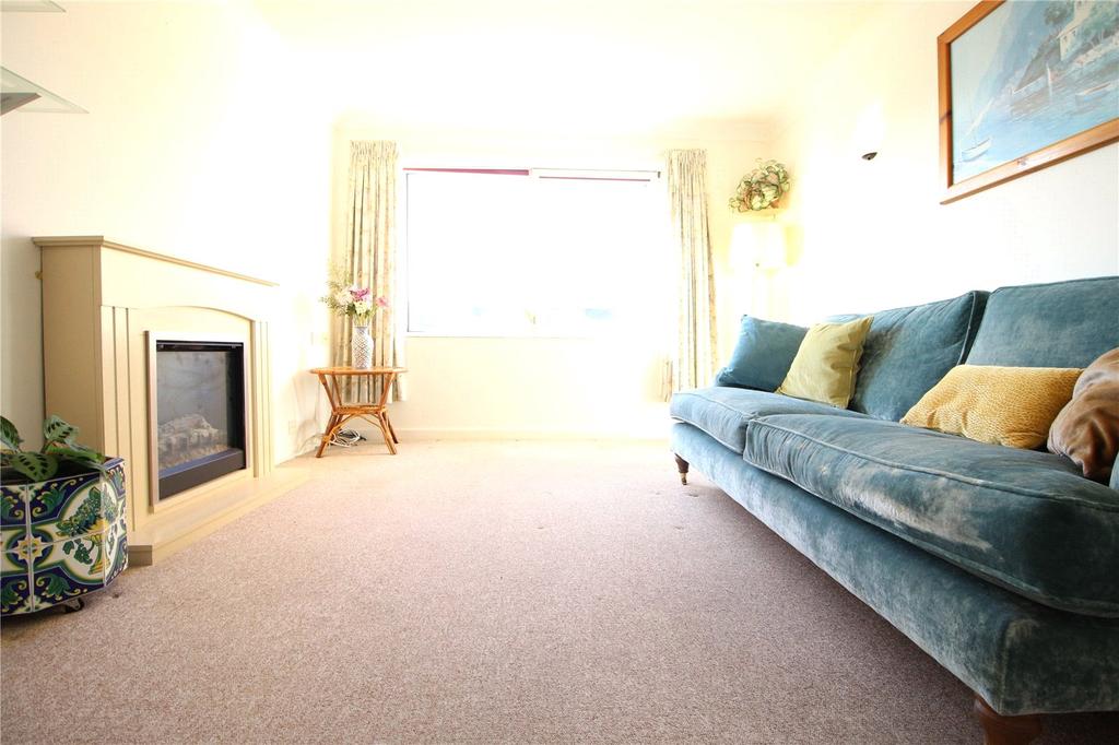 Homeberry House, 13 Ashcroft Gardens, Cirencester, GL7 1 bed apartment