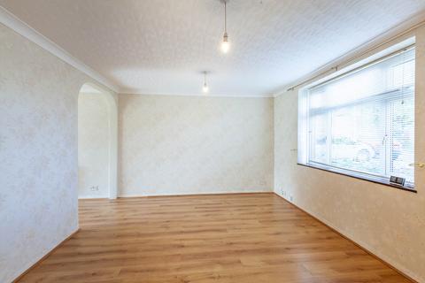 131 Daventry Road, Romford, RM3 7RD