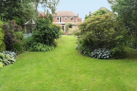 60 Buchanan Road, Walsall, WS4 2EN