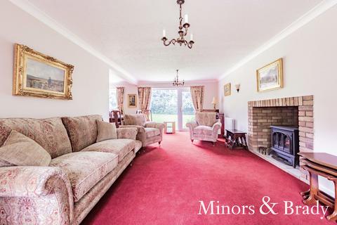18 Bernard Close, Rackheath, Norwich, NR13 6QS
