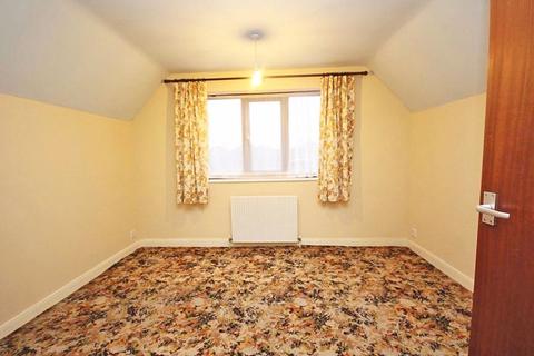 36 Carmen Crescent, Holton Le Clay, Grimsby, DN36 5DD
