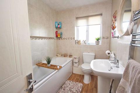 13 Maidwell Way, Grimsby, DN34 5UP