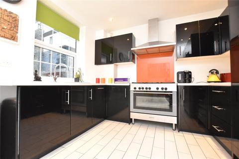2a Albert Road, Morley, Leeds, LS27 8JU