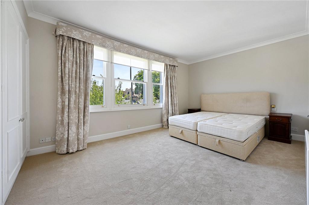 Palace Gardens Terrace, Kensington, London, W8 – pohled 3