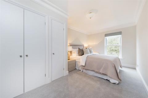 2 bedroom flat to rent, Brackenbury Lodge, 30 Lingfield Road, Wimbledon, London