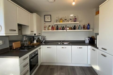 33, Arnhem House Collis Close, Burntwood, WS7 3RQ