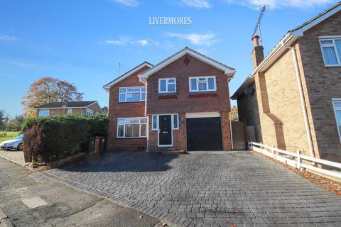 36 Cedar Drive, Sutton At Hone, Dartford, DA4 9EN