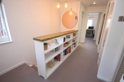 36 Cedar Drive, Sutton At Hone, Dartford, DA4 9EN