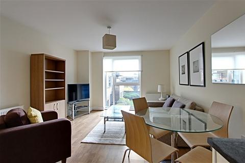 1 bedroom flat to rent, Gooch House, Glenthorne Road, Hammersmith, Hammersmith