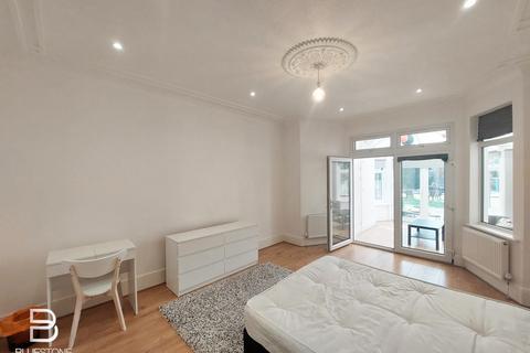 undefined, Abbotsleigh Road, Furzedown