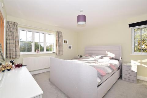 39a Woodmansterne Street, Banstead, SM7 3NQ