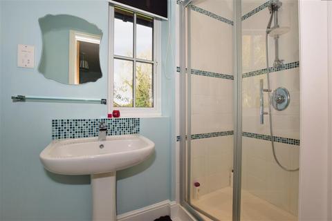 39a Woodmansterne Street, Banstead, SM7 3NQ