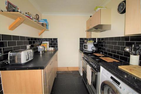 42 Archer Road, Cardiff, CF5 4FR