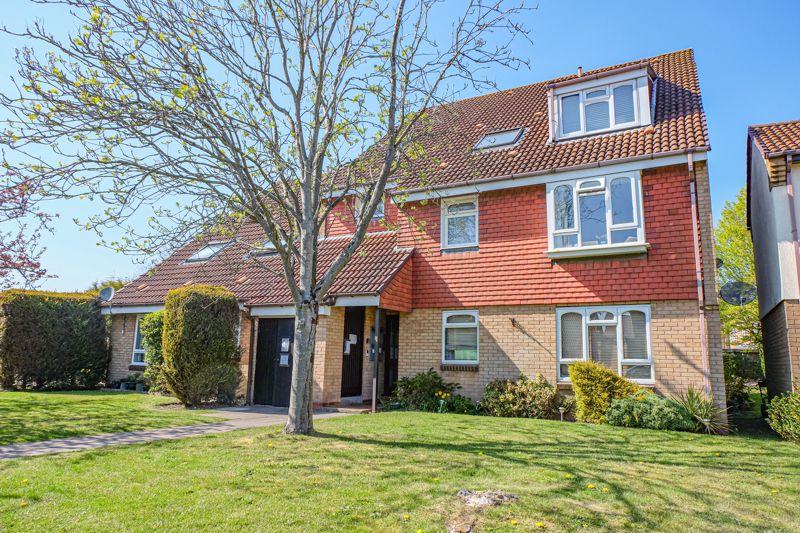 Compton Drive, Streetly, Sutton Coldfield, B74 2DA 1 bed apartment £