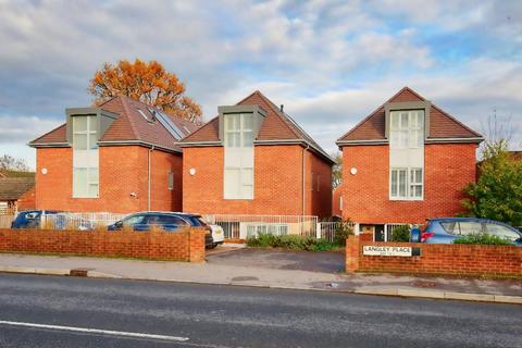 undefined, Langley Place, Guildford, Surrey, GU2 9AN