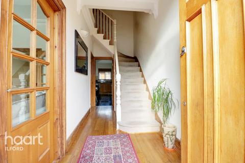 51 Bedford Road, Ilford, IG1 1EL