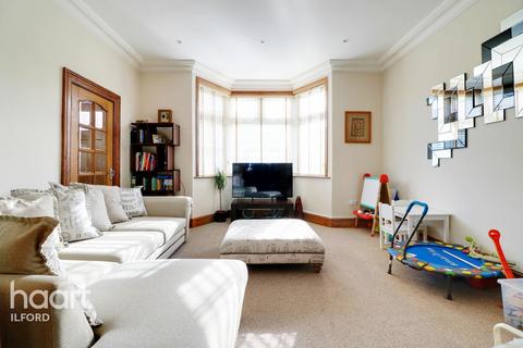 51 Bedford Road, Ilford, IG1 1EL