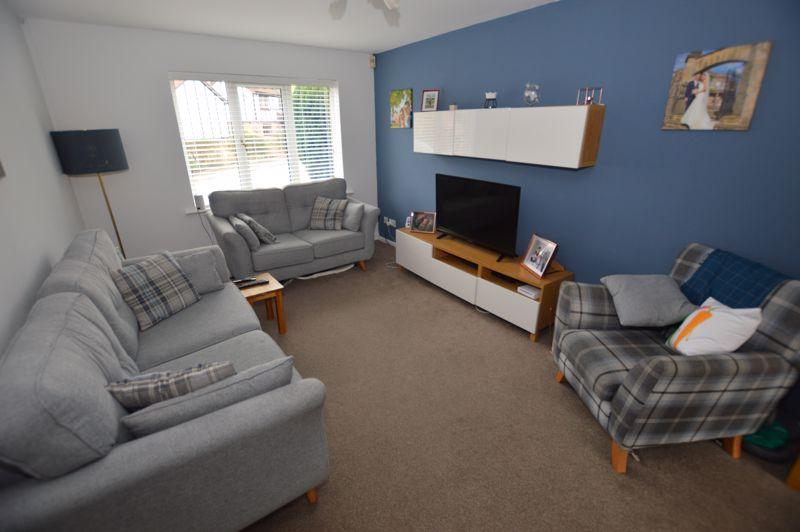 Starring Way, Littleborough 5 bed detached house £320,000