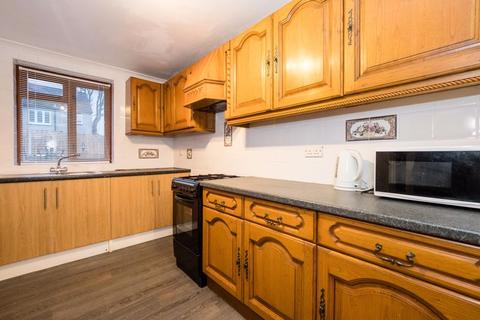 28 Colne Drive, Romford, RM3 9JX