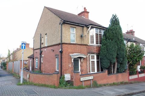 3 bedroom end of terrace house for sale, CHAIN FREE on Ashburnham Road, Luton