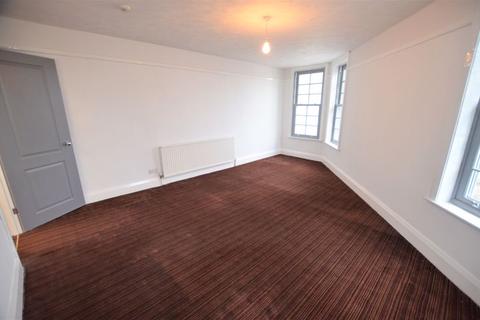 Flat 4, Royal Talbot Duke Street, Lostwithiel, PL22 0AG