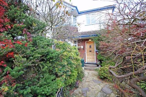 28 Ingham Road, South Croydon, CR2 8LT