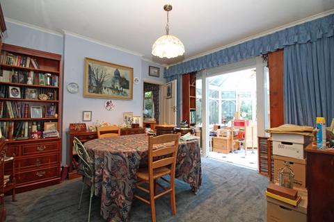 28 Ingham Road, South Croydon, CR2 8LT