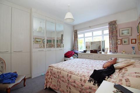 28 Ingham Road, South Croydon, CR2 8LT