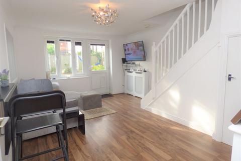42 Shanklin Close, Great Sankey, Warrington, WA5 3JN
