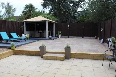 14 Castell Drive, Groby, Leicester, LE6 0DD