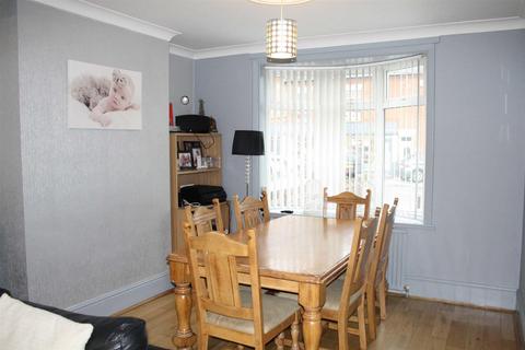 49 Station Road, Glenfield, Leicester, LE3 8BU