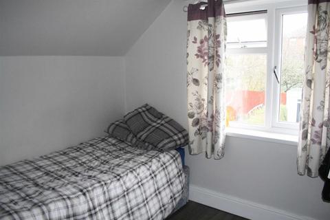 49 Station Road, Glenfield, Leicester, LE3 8BU