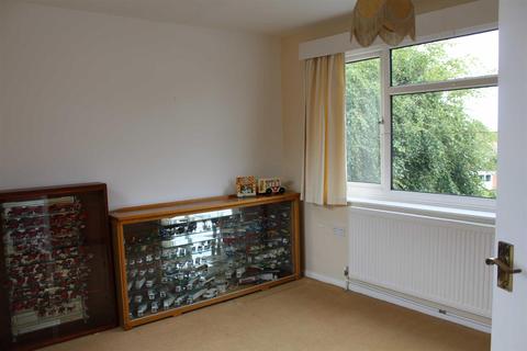 1 Tysoe Hill, Glenfield, Leicester, LE3 8AR