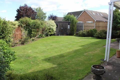80 Barry Drive, Kirby Muxloe, Leicester, LE9 2HJ