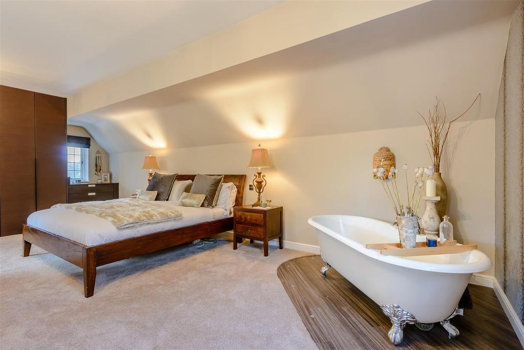 8442802-interior44.jpg